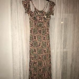 Bundle all dresses and skirts 2 for $10